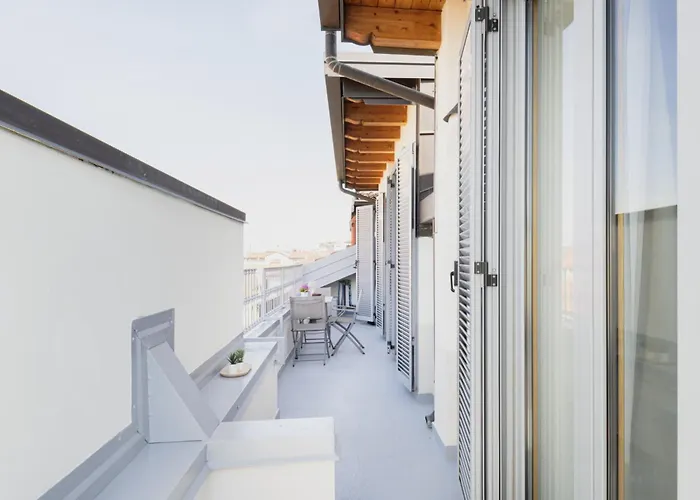 Easylife - Milano - Italia 68 P5 - Porta Ticinese